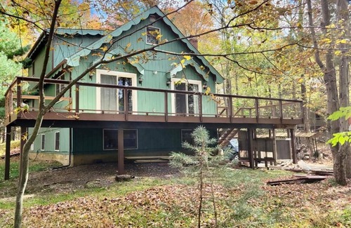 Locust Lake Village House | Lakefront Paradise! Private lakefront with Dock. Walk to Beach. Sunsets!