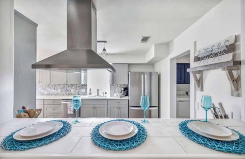 Marble Falls House | Lakefront Paradise With Firepit