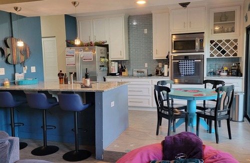 Walden on Lake Conroe House | LAKEFRONT PARADISE, WATERFRONT - BRING THE BOAT!