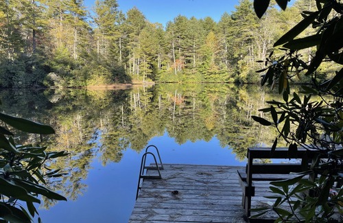 Lake Toxaway House | Lakefront,perfect for nature lovers and gardeners ,outdoor enthusiast & downtime