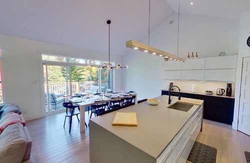 Mille-Isles Ski Chalet | LAKEFRONT (private quay)-SPA-BILLARD-PING PONG-WORKING TABLE