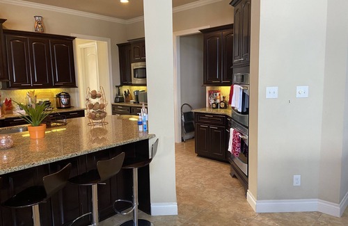 Lake Houston House | Lakefront Property -Small Gatherings