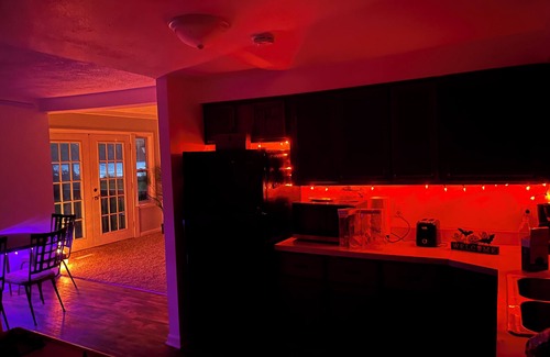 Pierceton House | Lakefront Property-Vaulted Ceiling, Dock/Beach, Pet friendly!
