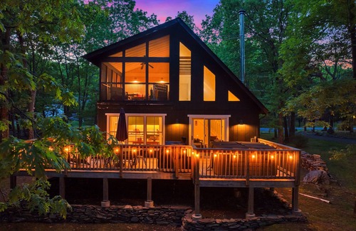 Pocono Mountain Lake House | Lakefront, Pvt Hot Tub, Indoor Pool, Hiking, Games Games, Fireplace