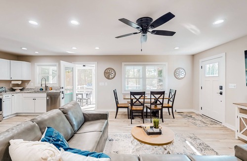 Mineral House | Lakefront, renovated, dog-friendly home with dock, paddleboards & firepit