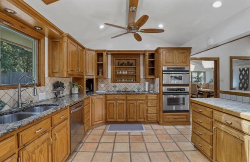 Denton House | Lakefront Resort Sleeps 16 Pool Hot Tub Game Room