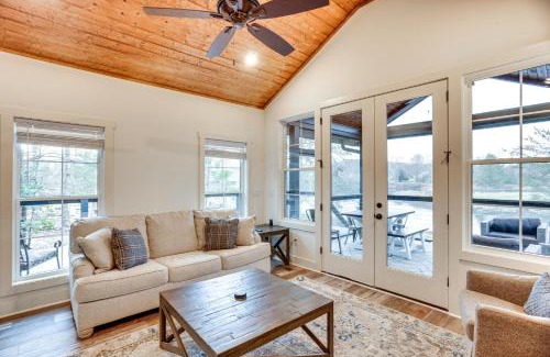 Tracy City House | Lakefront Retreat at Waters Edge with Fire Pit!