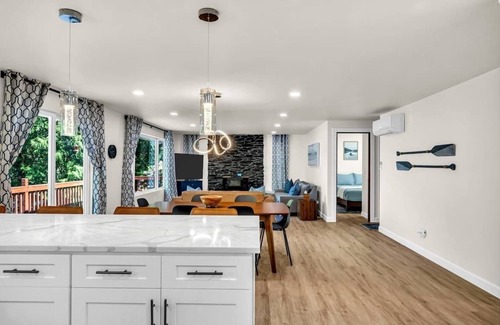 Three Lakes House | Lakefront Retreat for 6 with Stunning Views, Sauna