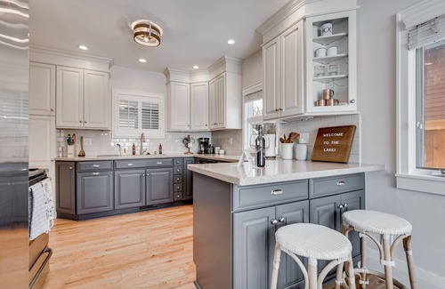 Tonka Bay House | Lakefront Retreat