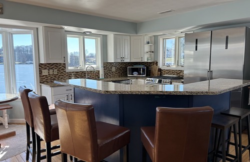 Findley Lake House | Lakefront Retreat on Findley Lake