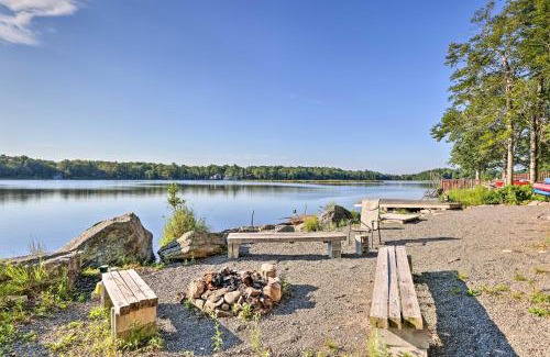 Tobyhanna House | Lakefront Retreat with Dock and Yard in Tobyhanna!