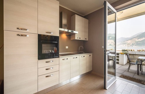 Marone Apartment | Lakefront Retreat with Garden