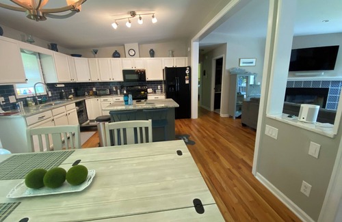 Louisa House | Lakefront Single Family Home - Minimum 30-day rental