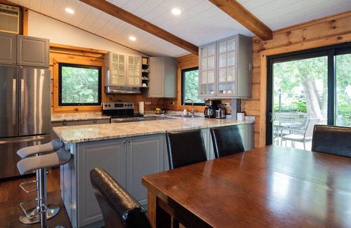 Dunsford Cottage | Lakefront Summer Sunsets