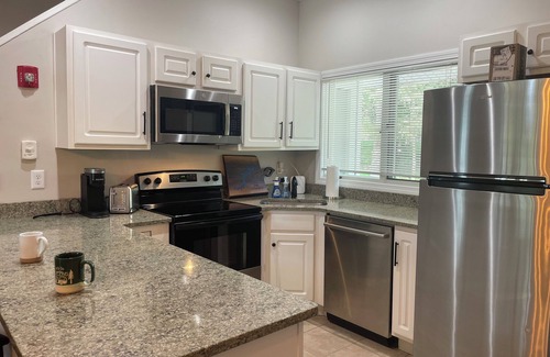 Greentown House | Lakefront Townhome: Near Golf Course & Scenic Views
