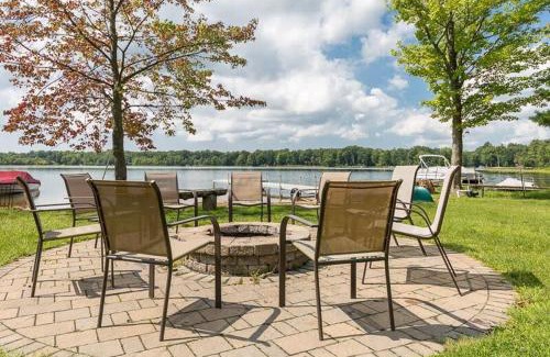 Kendall House | Lakefront Tranquility Spacious Retreat Sleeps 14