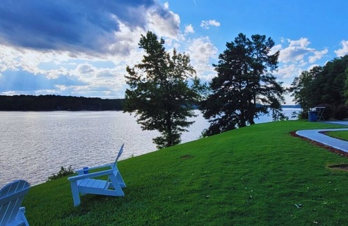 Steele Creek Cabin | Lakefront Two Bedroom Cabin #35