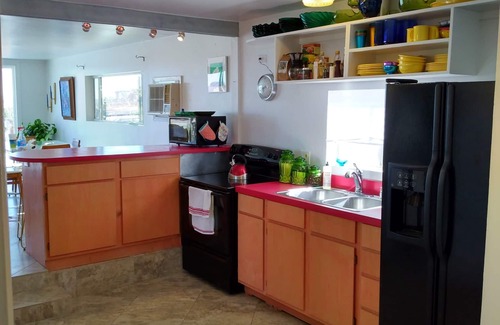 Truth or Consequences House | LAKEFRONT- Mid Century Bungalow