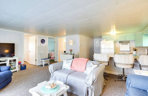 Grand Junction Cottage | Lakefront Vacation Rental, 13 Mi to South Haven!