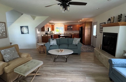 Kalkaska House | Lakefront Vacation Home