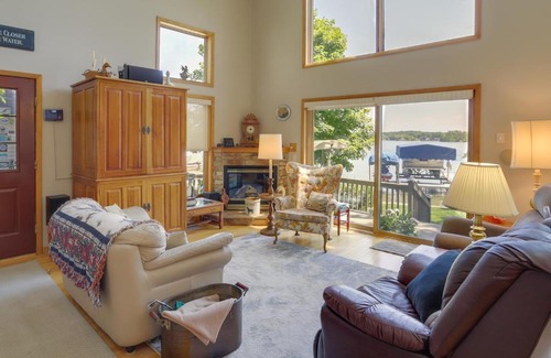 Vandalia House | Lakefront Vandalia Home with Boat Dock and Gas Grill!