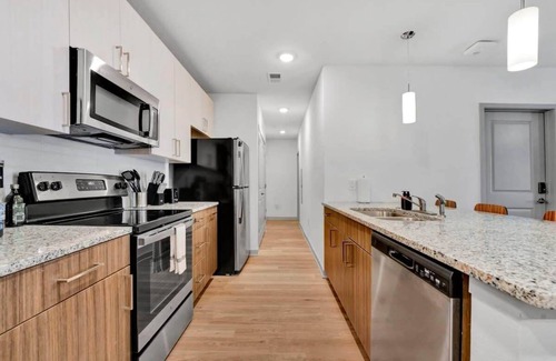 Clemson Apartment | Lakefront Vibes and Pool: 2.5 Miles SC Butterfly Garden