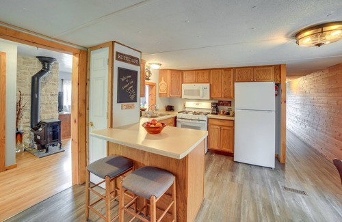Townsend House | Lakefront Wisconsin Home w/Boat Dock & Fire Pit!