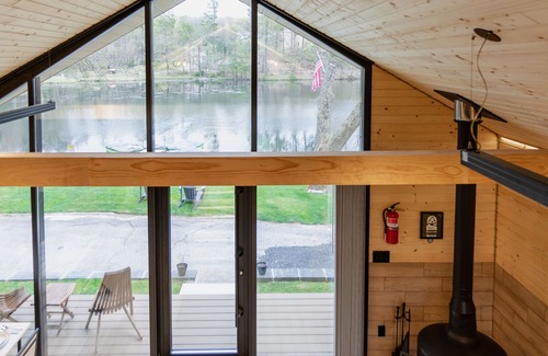 Scotrun Ski Chalet | Lakefront Wooden Chalet in the Poconos/Fishing, Yoga retreats, Paddle Boats