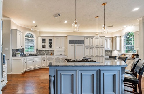 Atascocita House | Lakefront Zen Home w/Pool & Spa 30 Mins Downtown