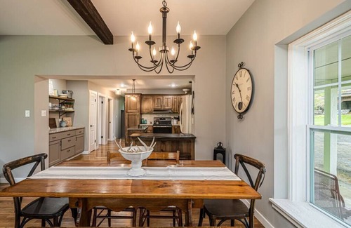 Union Other | Lakehouse and Loft, Elegant rustic escape
