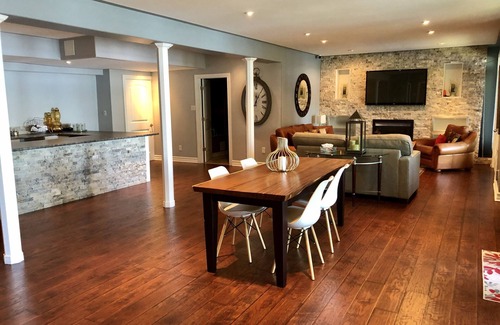 Dunsford Cottage | Lakehouse apartment with Bunkie