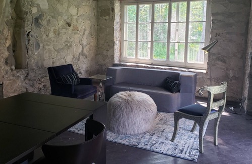 Fort Erie House | Lakehouse+Cottage+Studio+Bunkie 2 acres - Historic Stone Lake Erie retreat