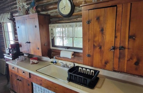 Tawas City House | Lakehouse on Lake Huron, Mermaid Coast Cottages