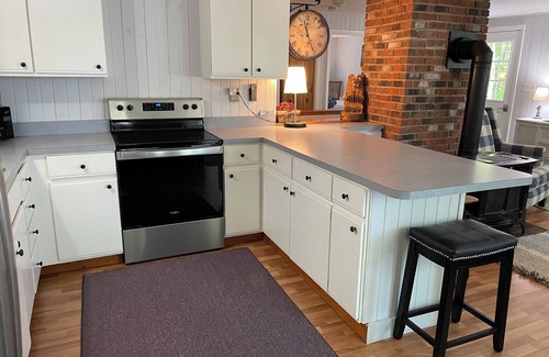 West Poland House | Lakehouse Paradise. Wonderful Family Memories ! Furry family members stay free.