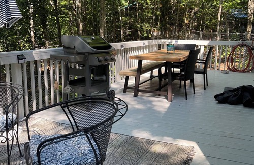 West Poland House | Lakehouse Paradise. Wonderful Family Memories ! Furry family members stay free.