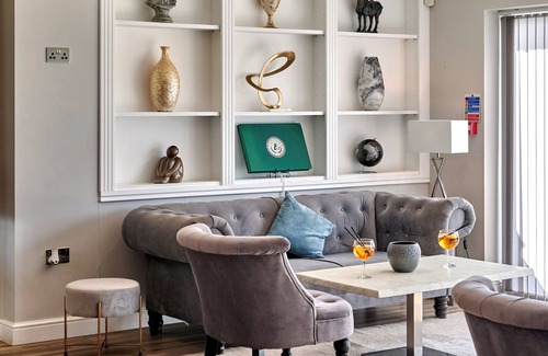 Deanshanger Hotel | Lakehurst Park