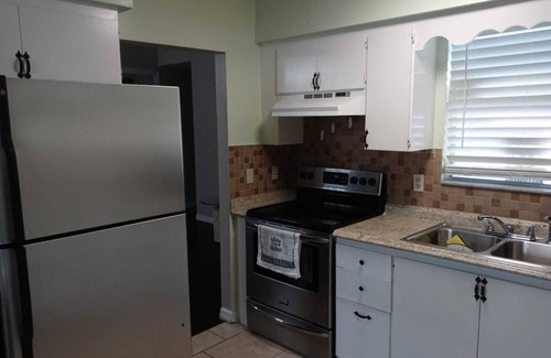 Lakeland House | Lakeland Entire Home