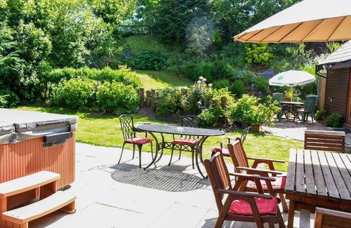 Pentney House | Lakeland Lodge