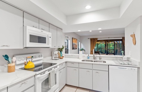 Lakeland House | Lakeland Oasis Getaway