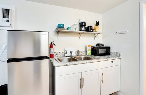 Lakeland Apartment | Lakeland Vacation Rental: 38 Mi to Disney!