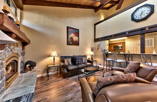South Lake Tahoe House | Lakeland Village #471 - Resort Magic 2BR + Loft