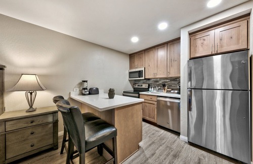 South Lake Tahoe Condo | Lakeland Village #107 Laugh & Love Updated Studio Fireplace AC Pools Hot Tubs