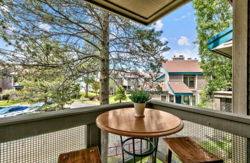 South Lake Tahoe Villa | Lakeland Village 476