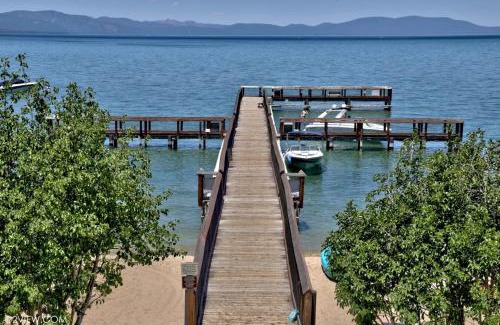 South Lake Tahoe Villa | Lakeland Village 476