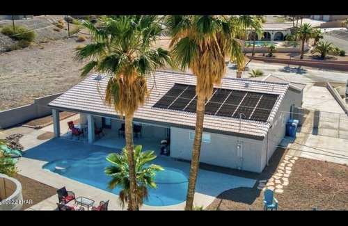 Lake Havasu City House | Lakelivin, boat parking, close to lake, heated pool