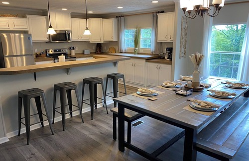 Smith River House | LakeLocked-3-bedroom family-friendly home, 1.6 miles from Fairy Stone State Park