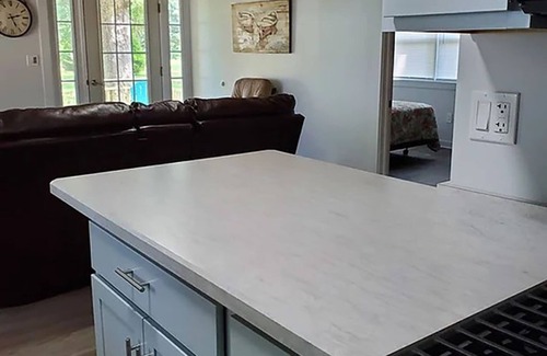Madison-on-the-Lake Cottage | LakePointe Shores #5. 2 Bed 1 Bath Madison on the Lake