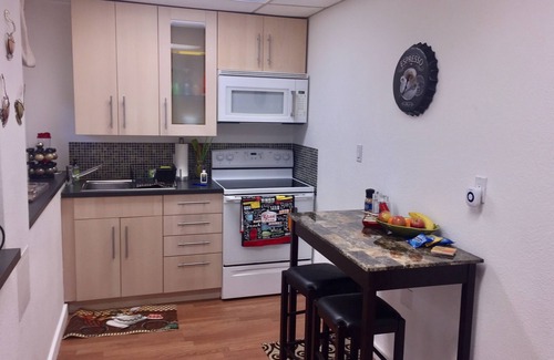 Lakeport House | Lakeport Near Downtown Fishing Dock & Large Deck