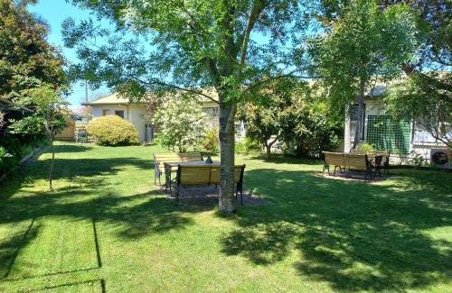 Lakes Entrance Hotel | Lakes Entrance Holiday Units