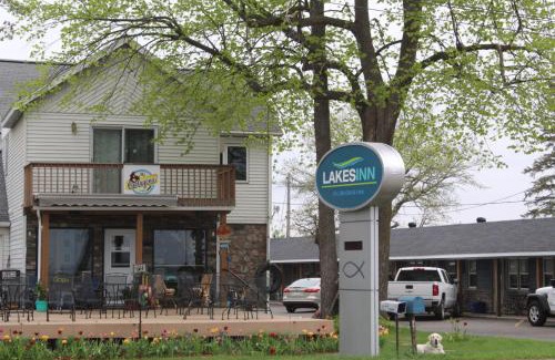 Detroit Lakes Hotel | Lakes Inn